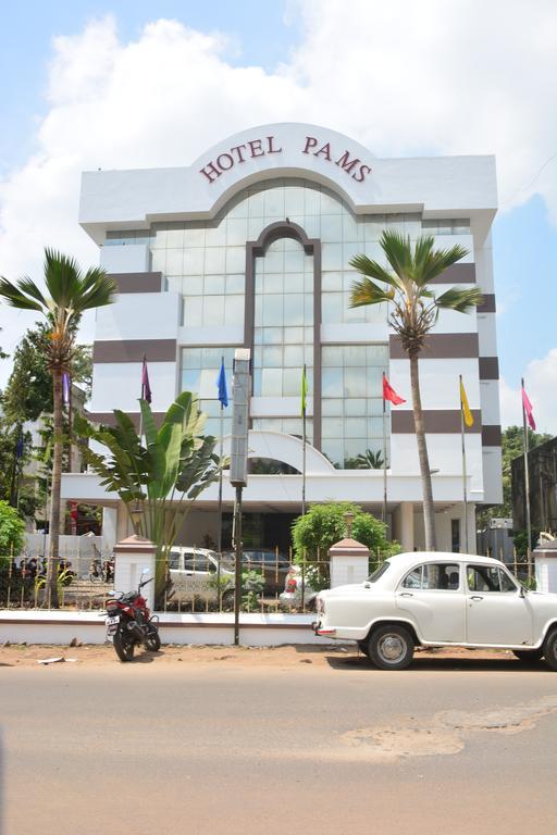 Hotel Pams Mayiladuthurai Exterior foto