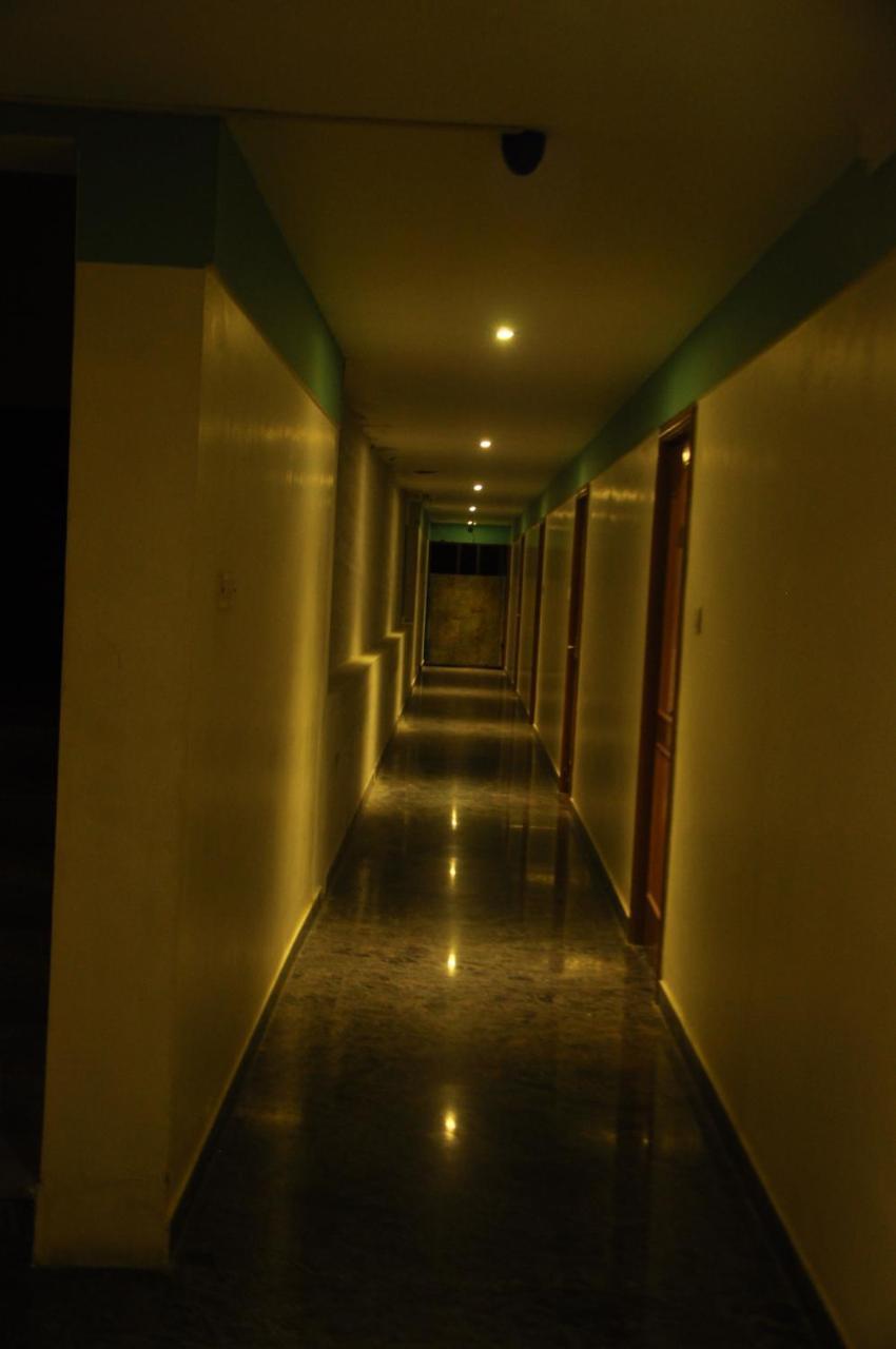 Hotel Pams Mayiladuthurai Exterior foto